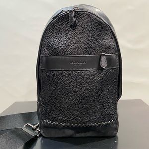 Coach small body strap bag. Leather/suede. New.